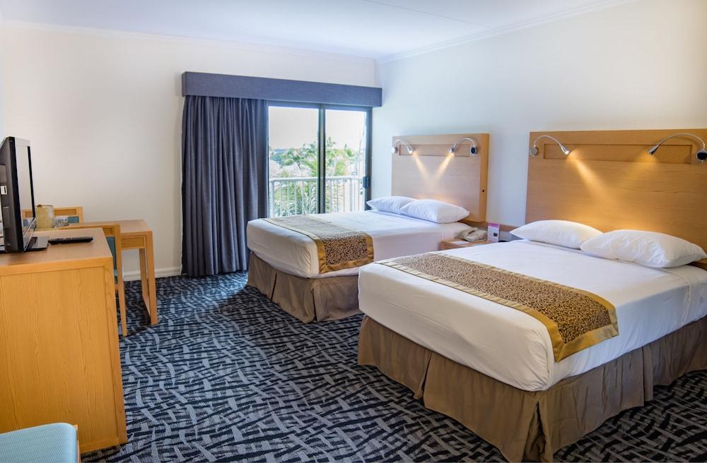 Oceanview Hotel And Residences 塔穆宁 外观 照片